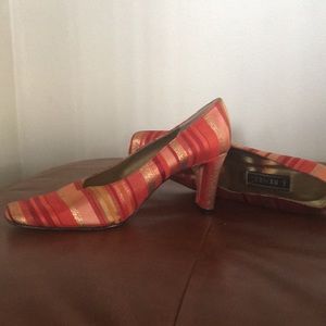 JRENEE MULTI-COLOR SATIN PUMPS, SIZE 11